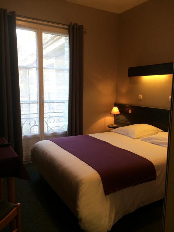 Hotel Berthelot Tours Ruang foto