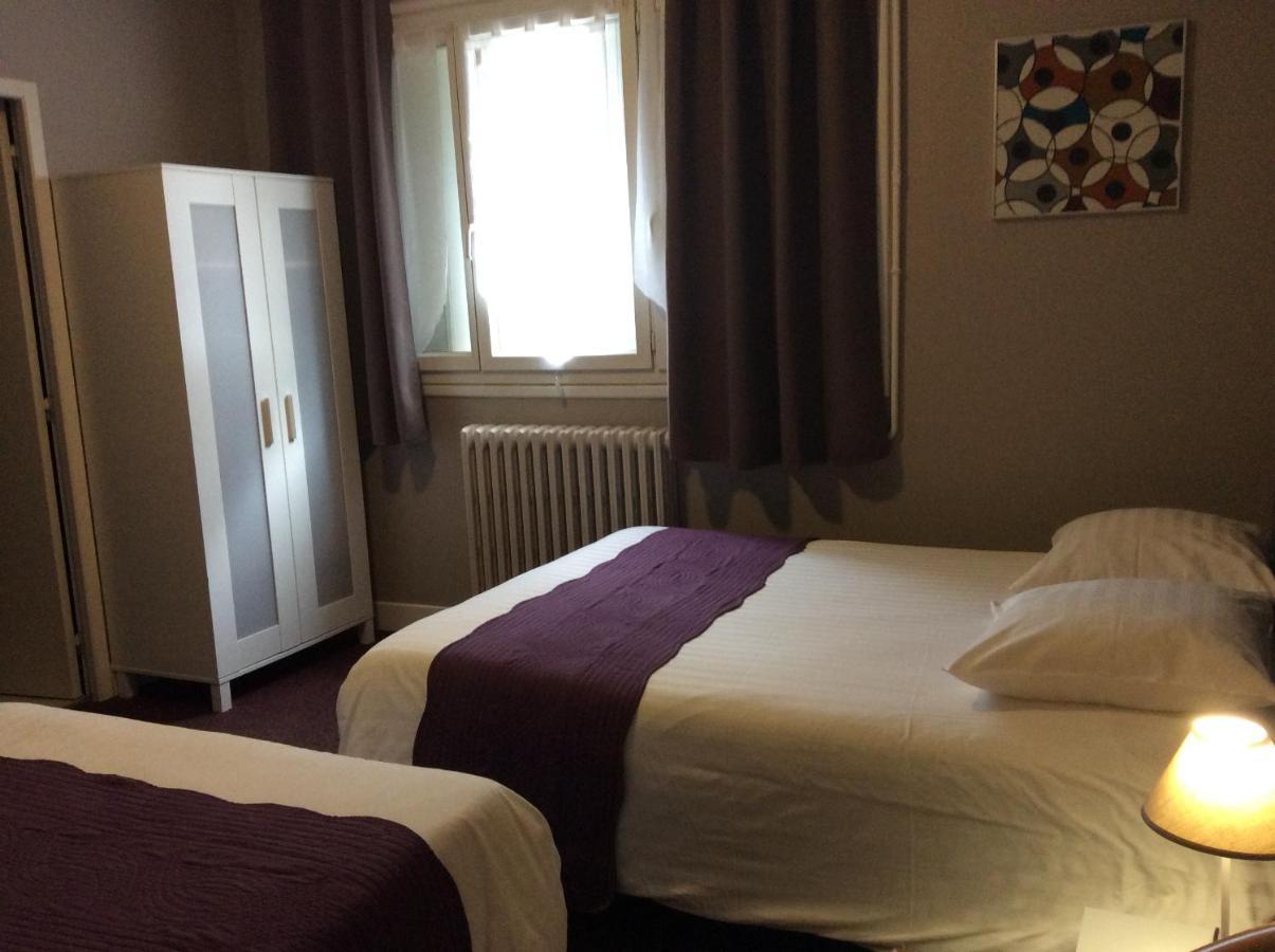 Hotel Berthelot Tours Bagian luar foto